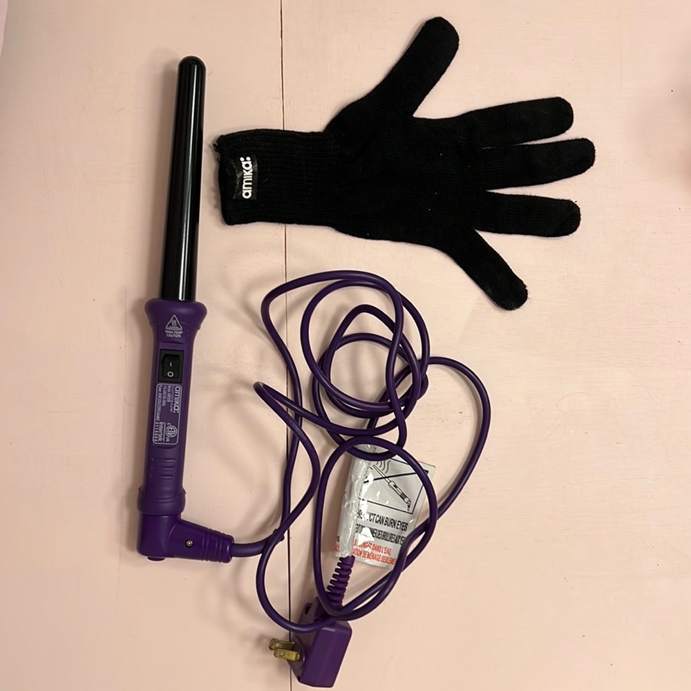 AMIKA HAIR AMIKA Tourmaline 1” Purple Styling Wand w/ Heat Glove